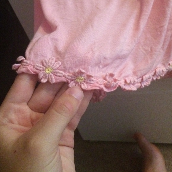 Super soft & cute pink crop top - Picture 2 of 3