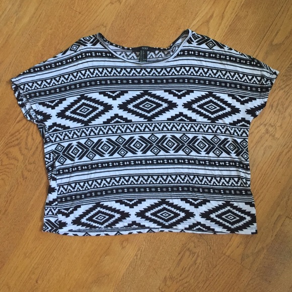 🙀GONE AT 6PM EST TODAY🙀 Tribal-Print Top - Picture 2 of 3