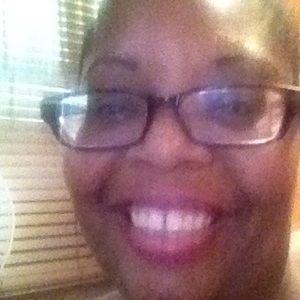 Meet your Posher, Carolyn