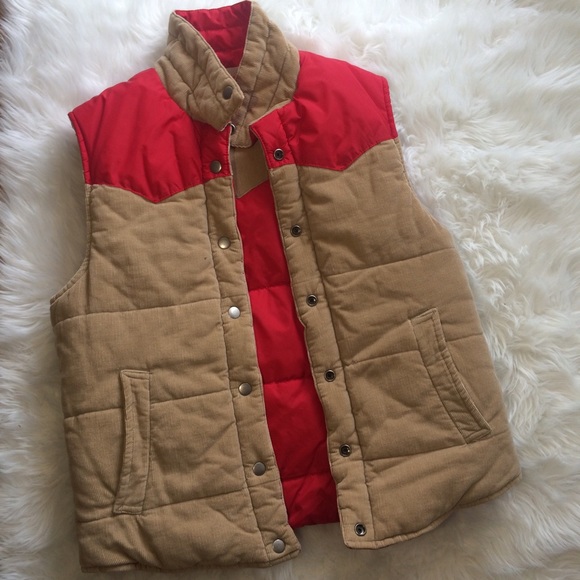 Roxy Jackets & Blazers - Small medium Roxy camping puffy vest red tan