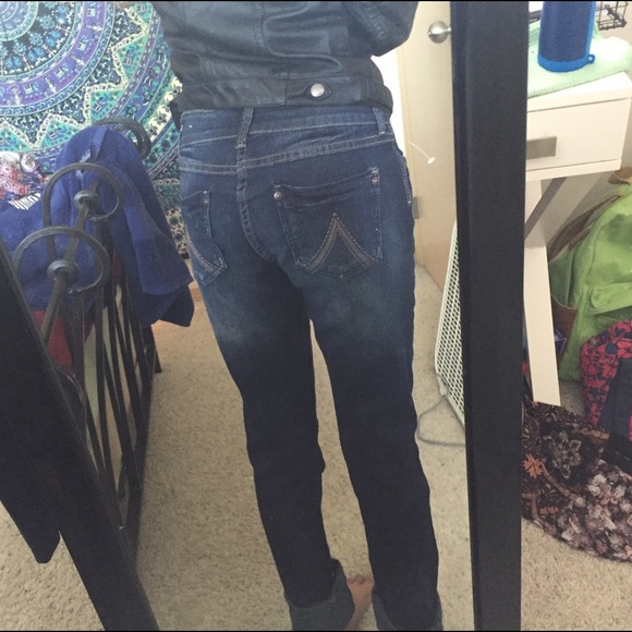 Jeans - Picture 3 of 3