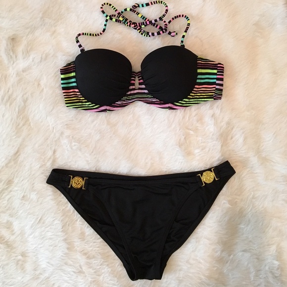 Signature VS Bikini Bottoms
