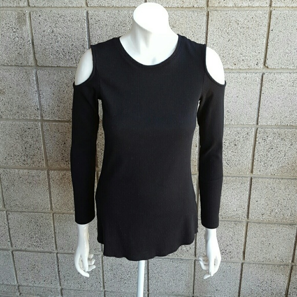 H&M Black open-shoulder long sleeve top!