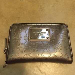 Michael Kors Wallet!
