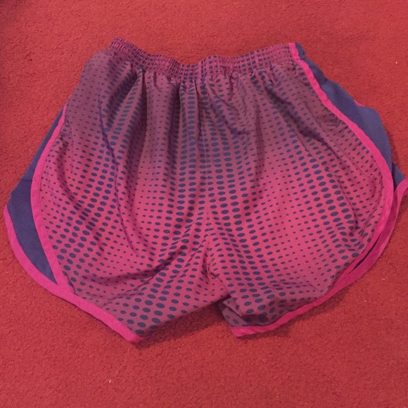 Nike athletic short dri-fit size XS - Picture 3 of 3