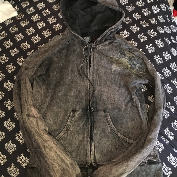 •Distressed Hoodie•