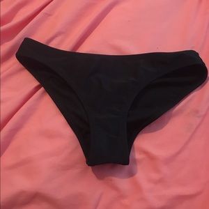 Cheeky bikini bottoms