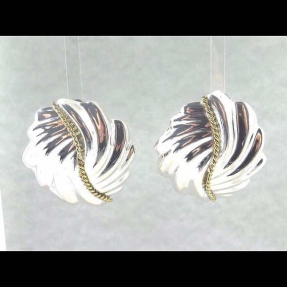 Sterling Silver Flower Shaped Earrings