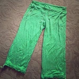 DaNang green crop sweat pants