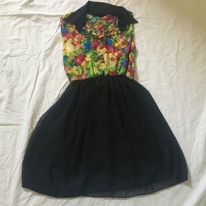 Sleeveless floral dress