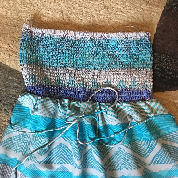 Dress from AE - Picture 2 of 2