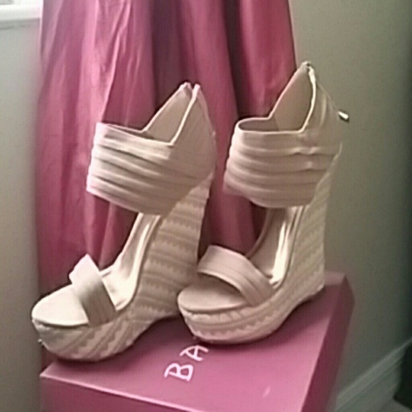 Tan wedges