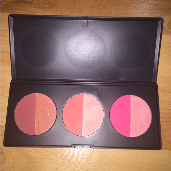 blush palette - Picture 2 of 2