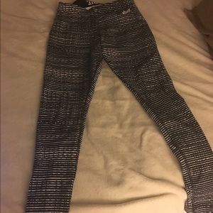 Nike leggings