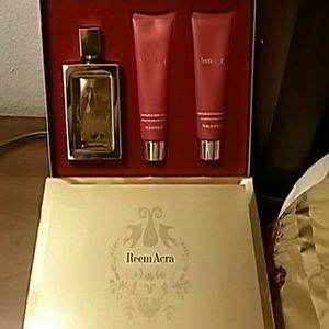 Reem Acra perfume set