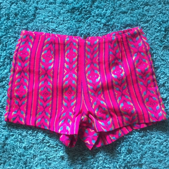 Bethany Mota tribal print short