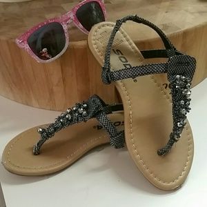 ♡Adorable girls sandals♡ Size 12