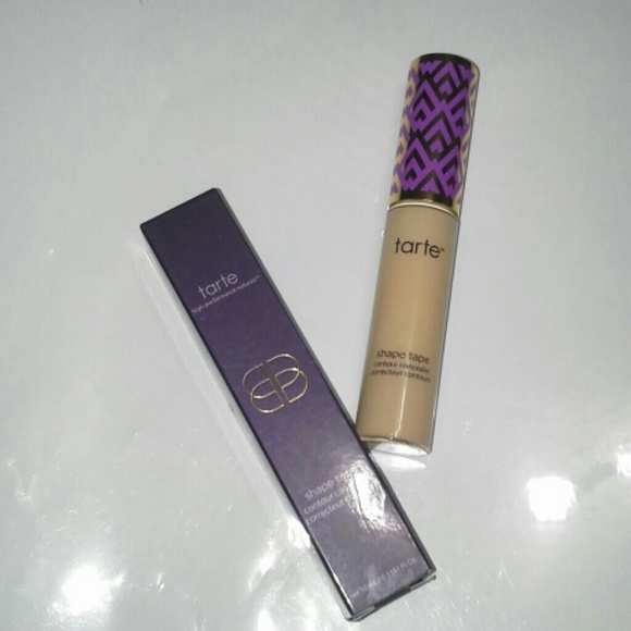 Tarte shape Tape light medium