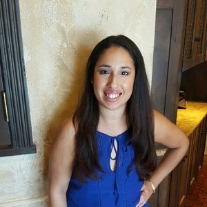 Meet your Posher, Kristel