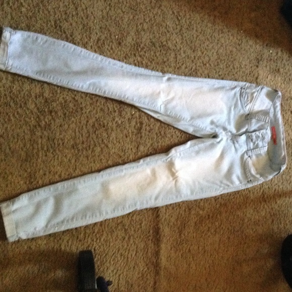Wanna better butt? Ymi jeans! Only worn once