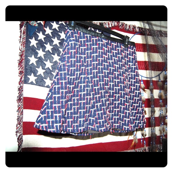 Red, white , blue #woven #skirt #H&M