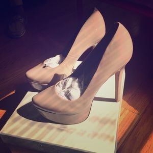 Size 8 Heel w/ Platform Toe