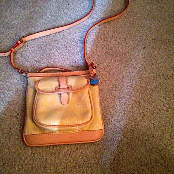 Dooney & Bourke handbag