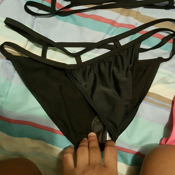 Back Cage bathing suit - Picture 2 of 3