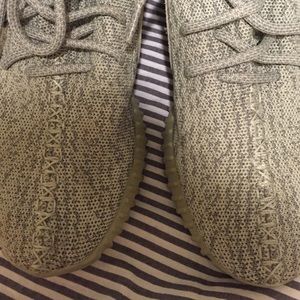 Adidas Yeezy boost 350 moonrock