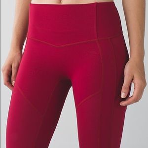 *24 HOUR SALE** LULU  All The Right Places pant!