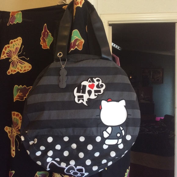 "HELLO KITTY" (BLACK) TRAVEL/OVERNIGHT BAG