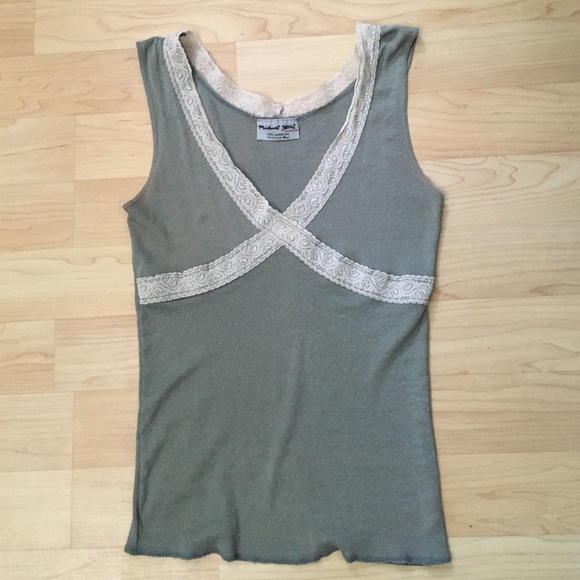 Lacey Green Tank Top - Picture 2 of 4