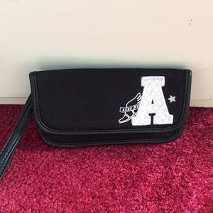 Aéropostale Wallet