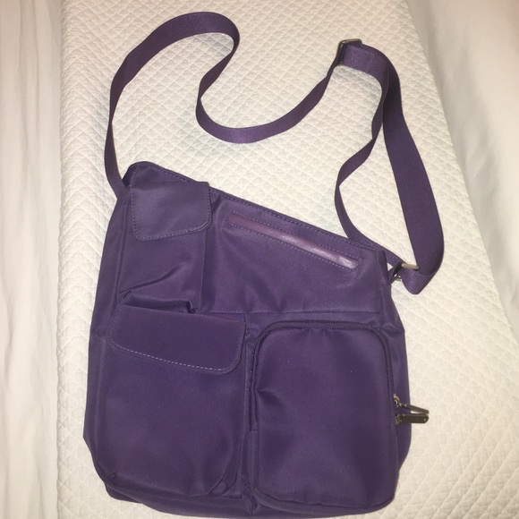 Travelon crossbody purse