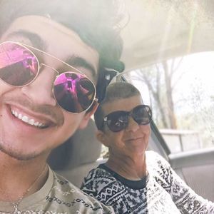 Meet your Posher, Taylor