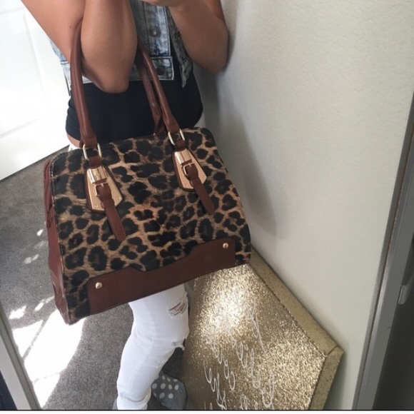 Purse - Picture 2 of 3