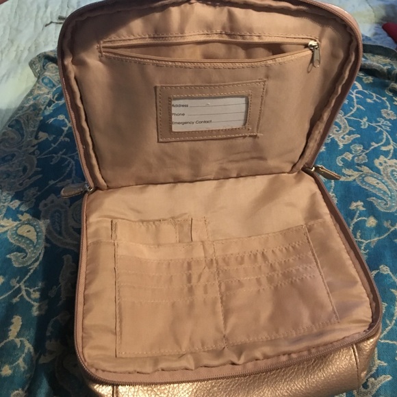 Like new - Picture 3 of 4