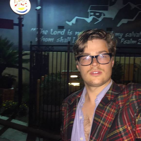 Meet your Posher, Benjamin