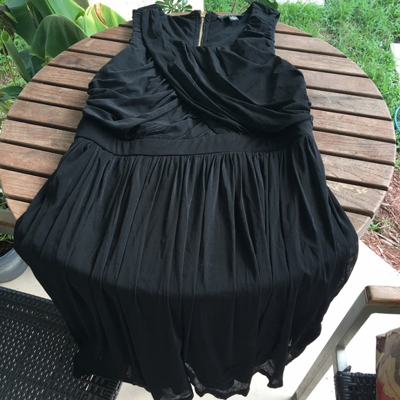 Lovely black dress size 2x forever 21 new