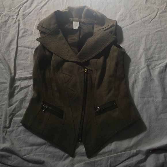 Caché vest
