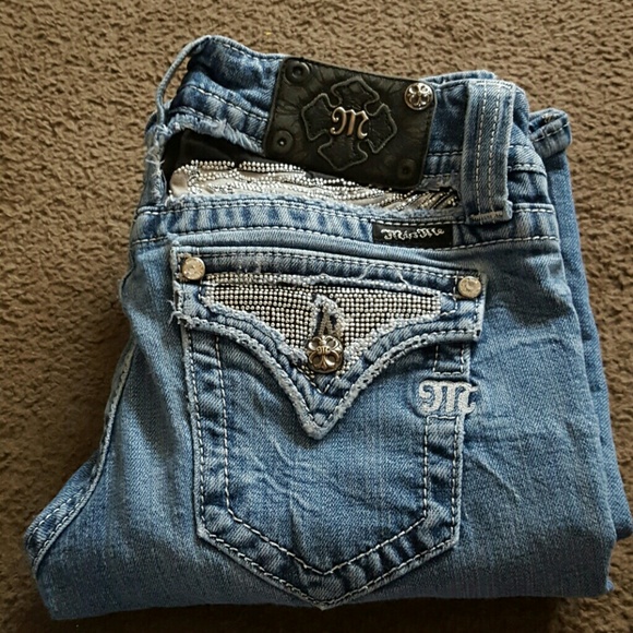 Miss Me Jean's size 28
