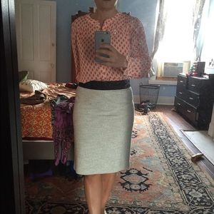 Tweed Banana Republic pencil skirt