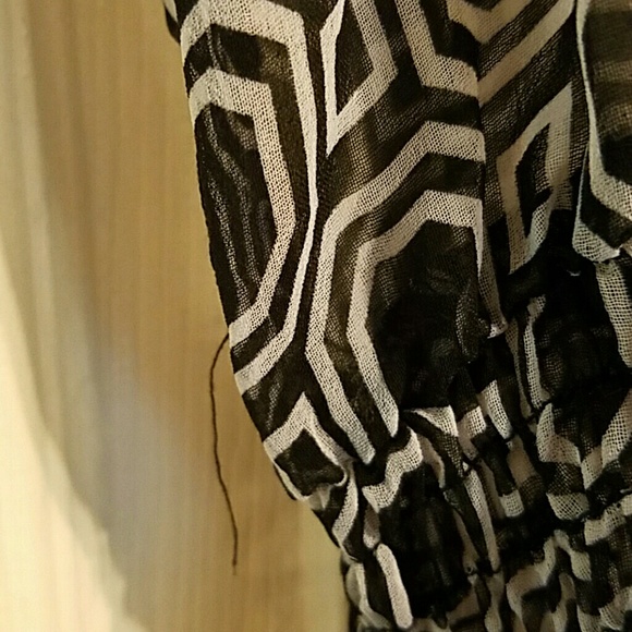 Ruffled shirt - Picture 2 of 3
