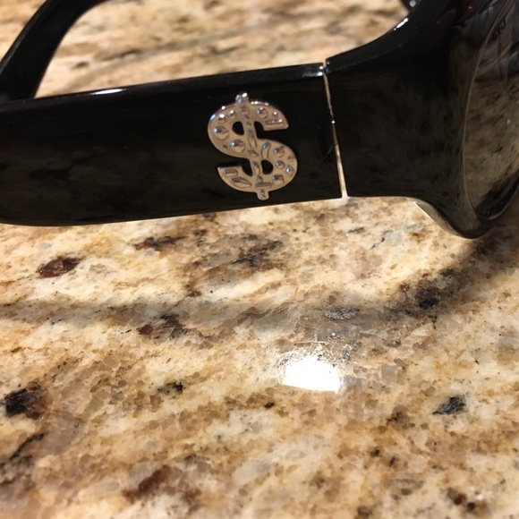 Juicy Couture sunglasses - Picture 2 of 4