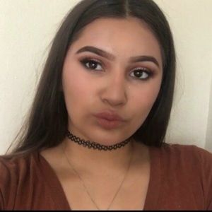 Meet your Posher, Luz