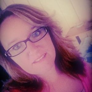 Meet your Posher, Vicky