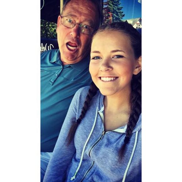 Meet your Posher, Eliza - Picture 1 of 1