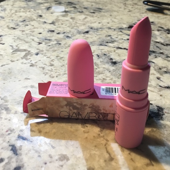 Mac matte lipstick Bianca B limited edition