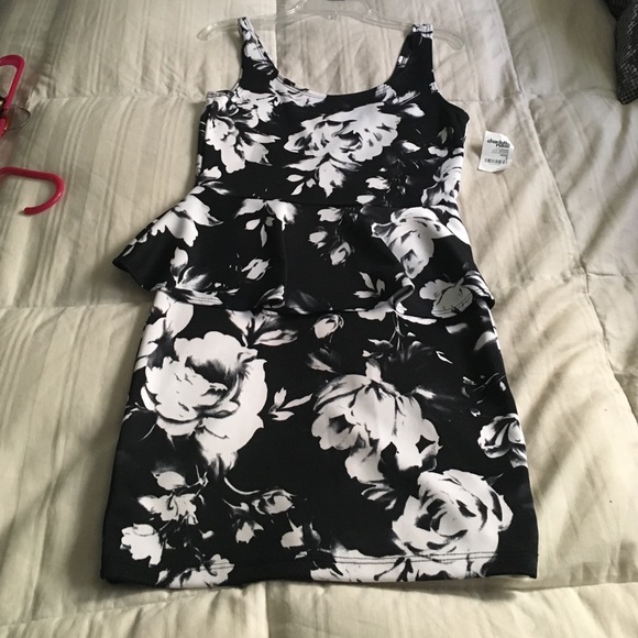 NWT peplum dress