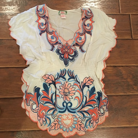 Unique and bright top